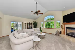 2307 Silver Fox Ct, Waukesha, WI 53188 - Photo 11