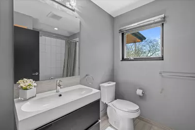 122 W Devon St, Whitefish Bay, WI 53217 - Photo 31
