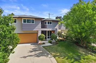 122 W Devon St, Whitefish Bay, WI 53217 - Photo 63