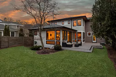 122 W Devon St, Whitefish Bay, WI 53217 - Photo 3