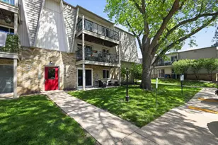 4332 Melody Ln, Madison, WI 53704 - Photo 15