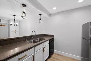 4332 Melody Ln, Madison, WI 53704 - Photo 5