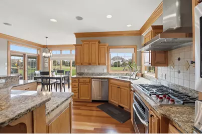 1267  Mary Hill Cir, Hartland, WI 53029 - Photo 15