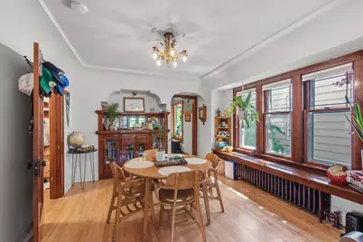 2412 N Dousman St, Milwaukee, WI 53212 - Photo 9