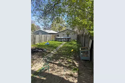 1439 S 10th St, Sheboygan, WI 53081 - Photo 11