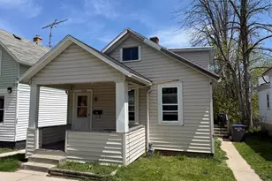1439 S 10th St, Sheboygan, WI 53081 - Photo 1