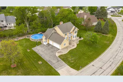 5429 W Yale Dr, Franklin, WI 53132 - Photo 37
