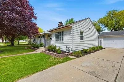 1517 N Bel Ayr Dr, Waukesha, WI 53188 - Photo 29