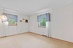 N9W31078 Concord Ct, Delafield, WI 53018 - Photo 19