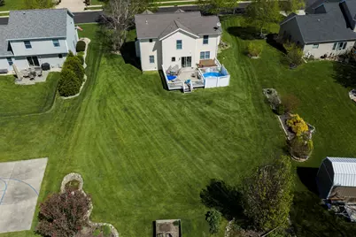 1411  Wedgewood Dr, Watertown, WI 53098 - Photo 3