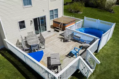 1411  Wedgewood Dr, Watertown, WI 53098 - Photo 7