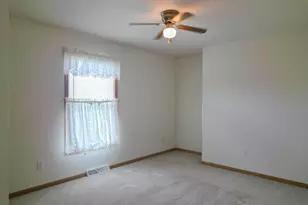 1411 Wedgewood Dr, Watertown, WI 53098 - Photo 25