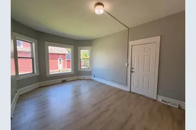 1533  Winslow St, Racine, WI 53404 - Photo 9