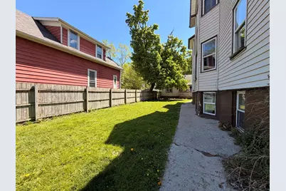 1533  Winslow St, Racine, WI 53404 - Photo 3