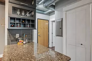 102 N Water St, Milwaukee, WI 53202 - Photo 9