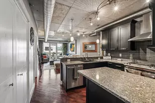 102 N Water St, Milwaukee, WI 53202 - Photo 7