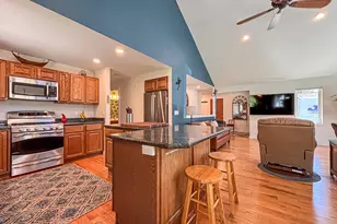 S50W30750 Walnut St, Genesee, WI 53149 - Photo 15
