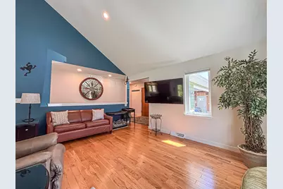 S50W30750  Walnut St, Genesee, WI 53149 - Photo 9
