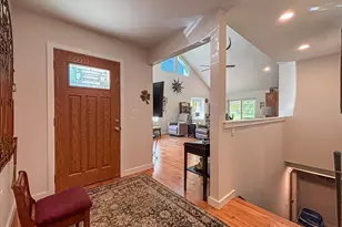S50W30750 Walnut St, Genesee, WI 53149 - Photo 5
