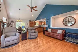 S50W30750 Walnut St, Genesee, WI 53149 - Photo 7