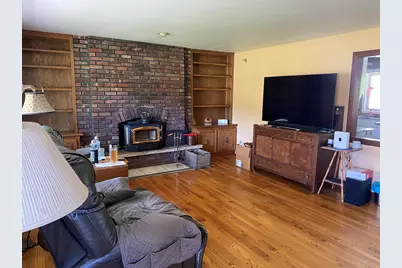 4914  Twin Elms Dr, Racine, WI 53406 - Photo 3