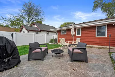 916 S Grand Ave, Waukesha, WI 53186 - Photo 31