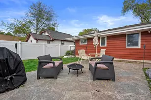 916 S Grand Ave, Waukesha, WI 53186 - Photo 31