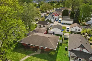 916 S Grand Ave, Waukesha, WI 53186 - Photo 9
