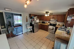 4840 Carter Dr, Racine, WI 53402 - Photo 11