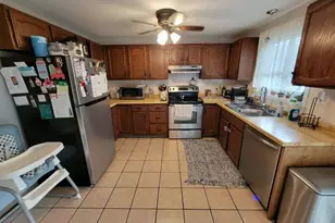 4840 Carter Dr, Racine, WI 53402 - Photo 9