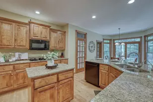 N27W26292 Crestview Dr, Pewaukee, WI 53072 - Photo 19