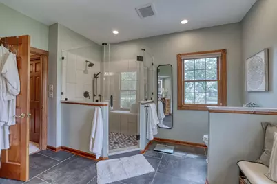 N27W26292  Crestview Dr, Pewaukee, WI 53072 - Photo 11