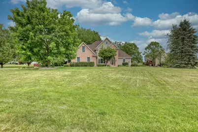 N27W26292  Crestview Dr, Pewaukee, WI 53072 - Photo 49