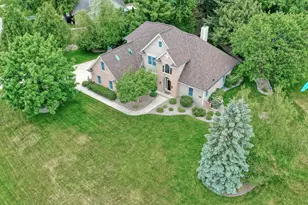 N27W26292 Crestview Dr, Pewaukee, WI 53072 - Photo 51