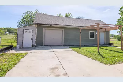 N4812 N Helenville Rd, Jefferson, WI 53137 - Photo 37