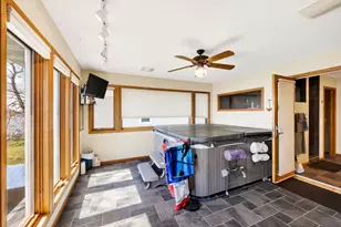 3129 S Sunnyside St, Pleasant Springs, WI 53589 - Photo 21