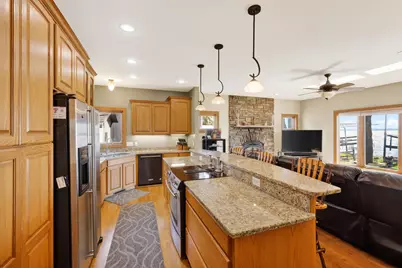 3129 S Sunnyside St, Pleasant Springs, WI 53589 - Photo 9