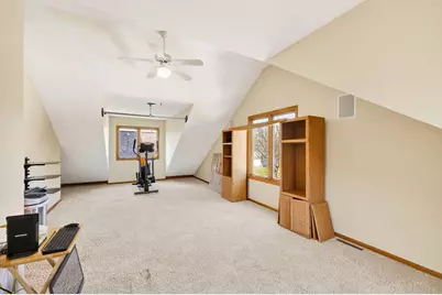 3129 S Sunnyside St, Pleasant Springs, WI 53589 - Photo 31