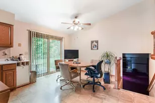 9371 S Chicago Rd, Oak Creek, WI 53154 - Photo 7