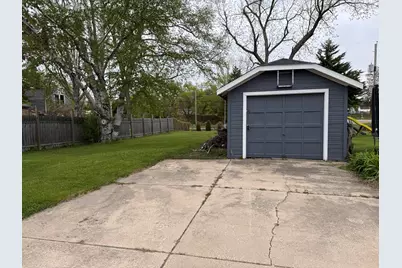 619  West Blvd, Racine, WI 53405 - Photo 23