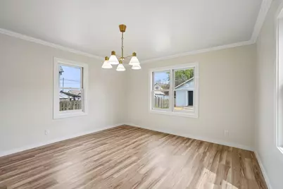 812 S 39th St, Milwaukee, WI 53215 - Photo 11