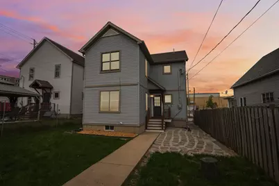 812 S 39th St, Milwaukee, WI 53215 - Photo 33
