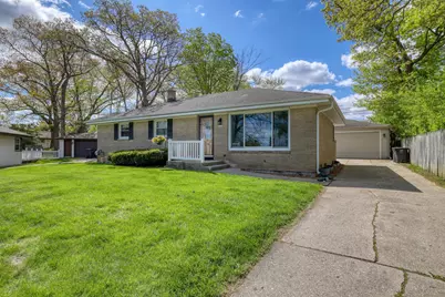 4420 S 37th St, Greenfield, WI 53221 - Photo 29