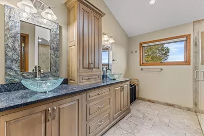 W168N5140  Stonefield Rd, Menomonee Falls, WI 53051 - Photo 21
