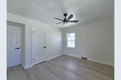 3018 N 77th St, Milwaukee, WI 53222 - Photo 35