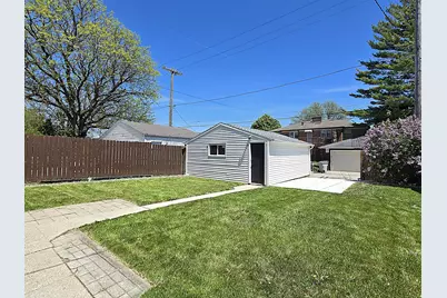 3018 N 77th St, Milwaukee, WI 53222 - Photo 43