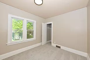 2633 N 50th St, Milwaukee, WI 53210 - Photo 23