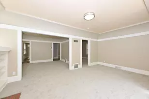 2633 N 50th St, Milwaukee, WI 53210 - Photo 7