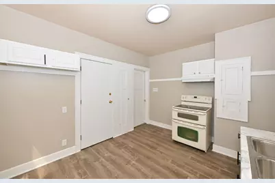 2633 N 50th St #2635, Milwaukee, WI 53210 - Photo 15