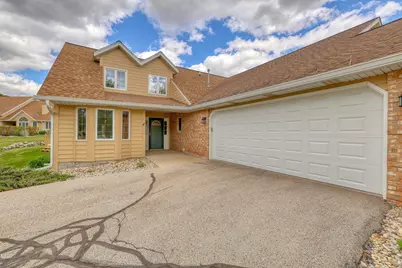 940  Spyglass Hl, Racine, WI 53185 - Photo 1